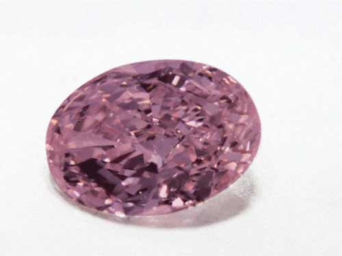 Diamant roz (c)wikipedia.org